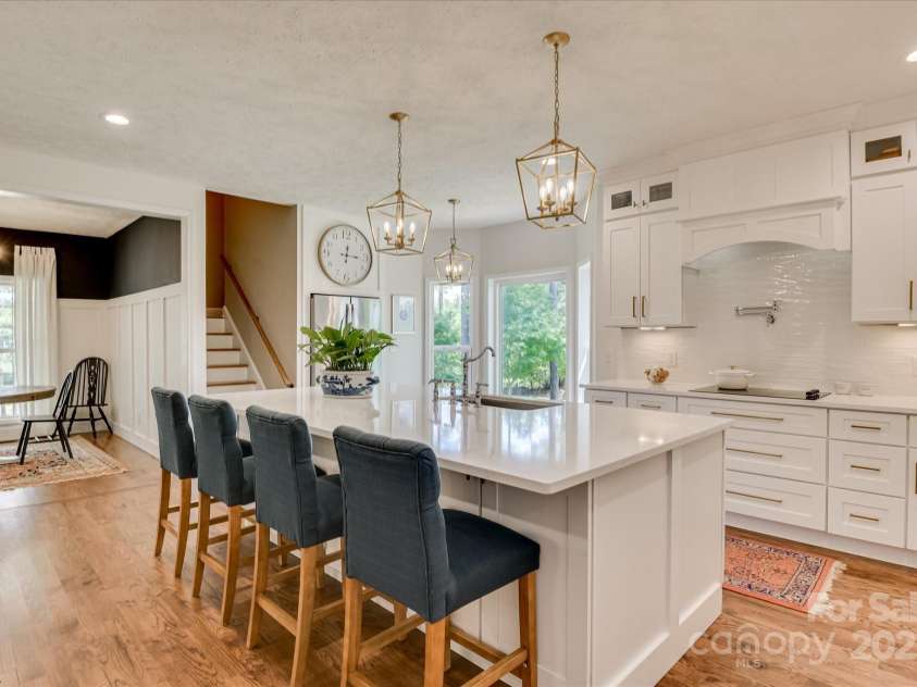 395 New Cut Road, Edgefield, SC 29824.  MLS# CAR4287046, YatesRealty ID 29043. 