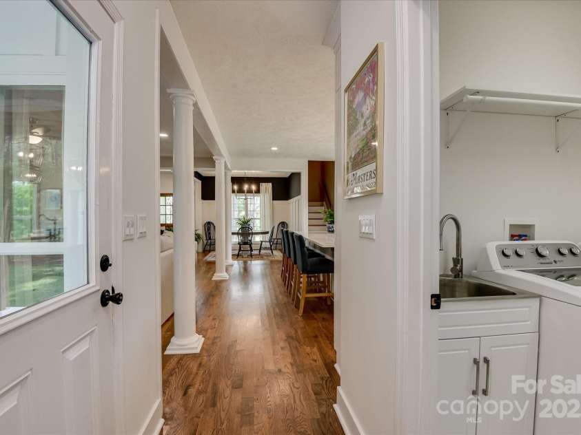 395 New Cut Road, Edgefield, SC 29824.  MLS# CAR4287046, YatesRealty ID 29043. 