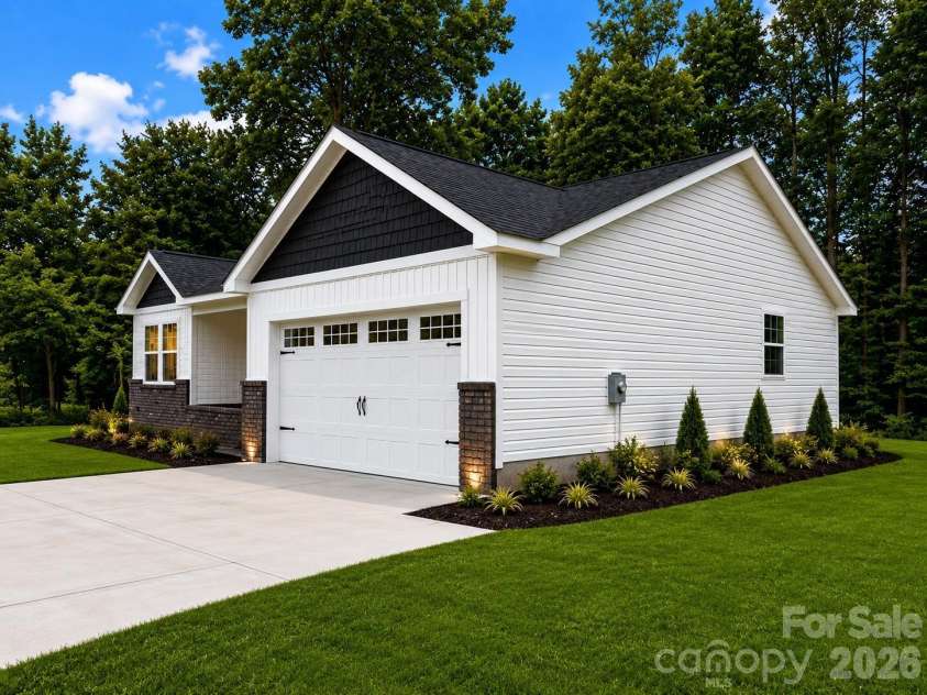 1401 Gentry Place, Salisbury, NC 28146.  MLS# CAR4391679, YatesRealty ID 29044. 
