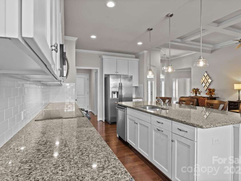 955 Brookdale Lane, Stanley, NC 28164.  MLS# CAR4287071, YatesRealty ID 29046. 