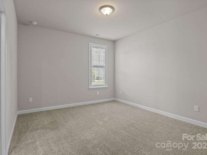 955 Brookdale Lane, Stanley, NC 28164.  MLS# CAR4287071, YatesRealty ID 29046. 