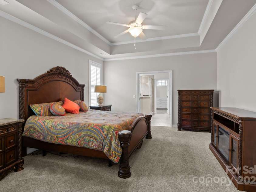 955 Brookdale Lane, Stanley, NC 28164.  MLS# CAR4287071, YatesRealty ID 29046. 