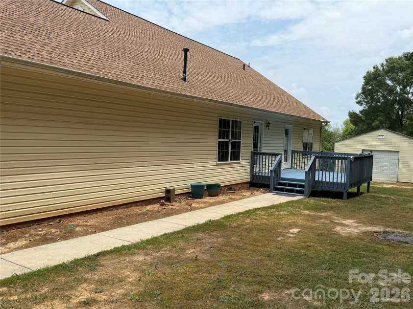 2178 Ixoria Road, Lancaster, SC 29720.  MLS# CAR4388575, YatesRealty ID 29047. 
