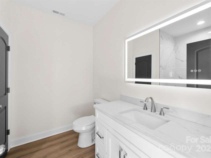 215 Benfield Road, Kings Mountain, NC 28086.  MLS# CAR4286944, YatesRealty ID 29048. 