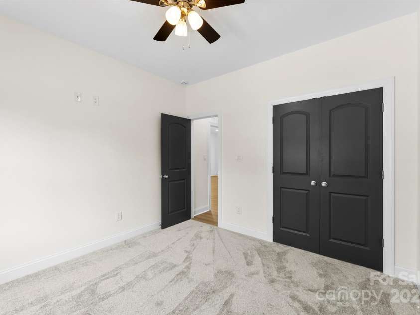 215 Benfield Road, Kings Mountain, NC 28086.  MLS# CAR4286944, YatesRealty ID 29048. 