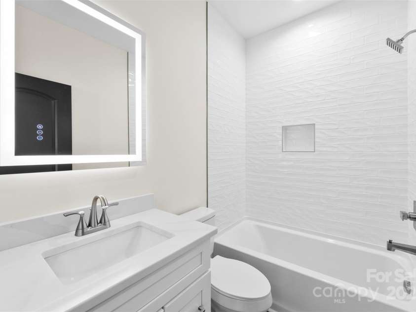 215 Benfield Road, Kings Mountain, NC 28086.  MLS# CAR4286944, YatesRealty ID 29048. 