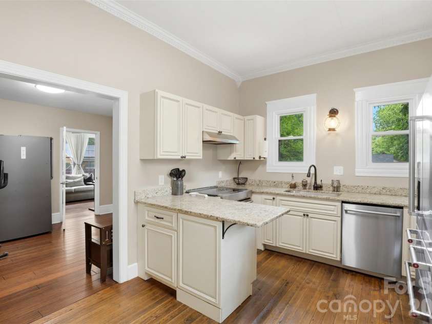 504 Talleyrand Avenue, Monroe, NC 28112.  MLS# CAR4386193, YatesRealty ID 29048. Kitchen