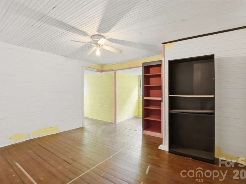 504 Talleyrand Avenue, Monroe, NC 28112.  MLS# CAR4386193, YatesRealty ID 29048. So Much Potential