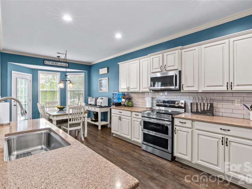 104 Middleton Place, Mooresville, NC 28117.  MLS# CAR4387019, YatesRealty ID 29049. 