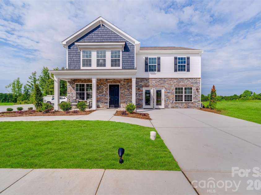 711 Mile Creek Road, Edgemoor, SC 29712.  MLS# CAR4348928, YatesRealty ID 2905. 