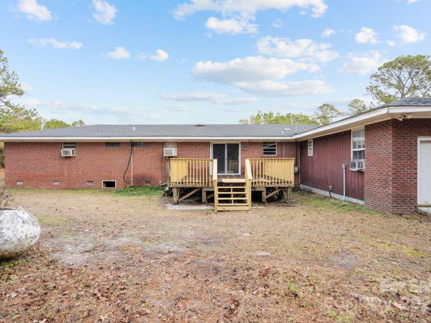 9329 Central Boulevard, Winnabow, NC 28479.  MLS# CAR4208156, YatesRealty ID 2905. 