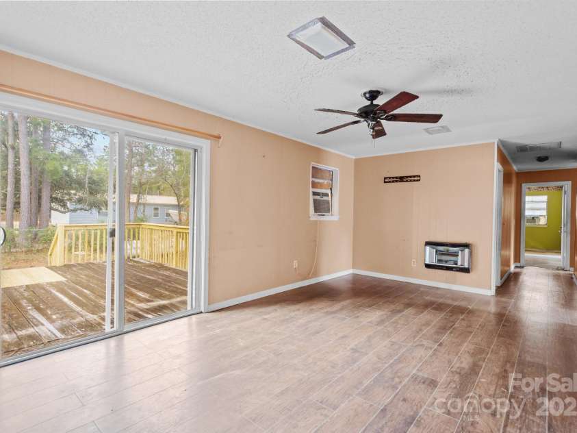 9329 Central Boulevard, Winnabow, NC 28479.  MLS# CAR4208156, YatesRealty ID 2905. 