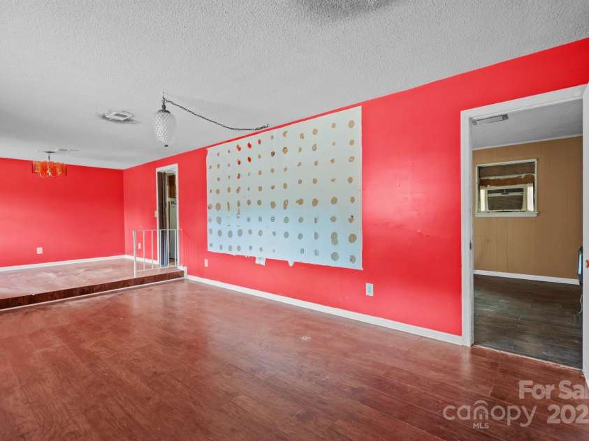 9329 Central Boulevard, Winnabow, NC 28479.  MLS# CAR4208156, YatesRealty ID 2905. 