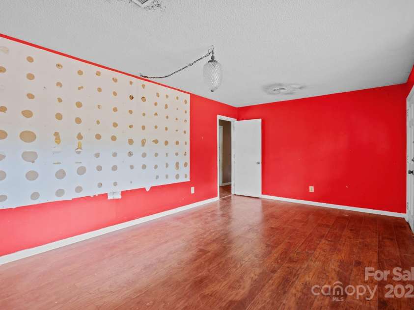 9329 Central Boulevard, Winnabow, NC 28479.  MLS# CAR4208156, YatesRealty ID 2905. 