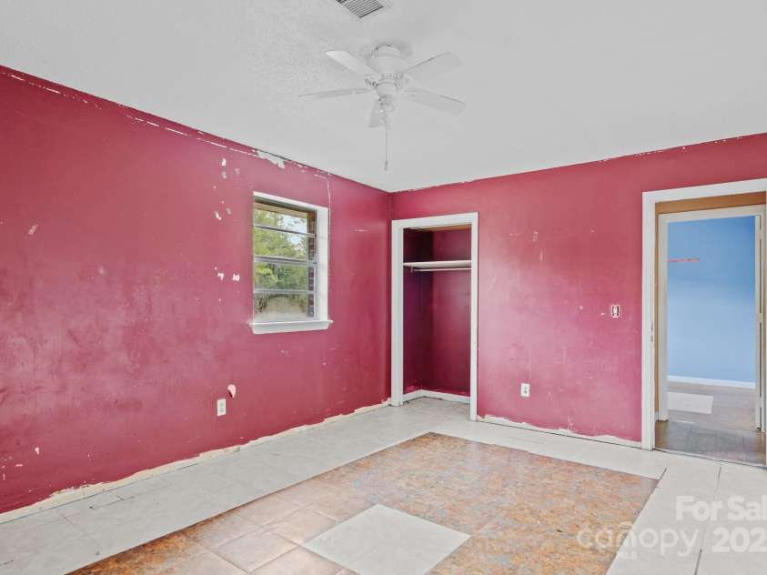 9329 Central Boulevard, Winnabow, NC 28479.  MLS# CAR4208156, YatesRealty ID 2905. 