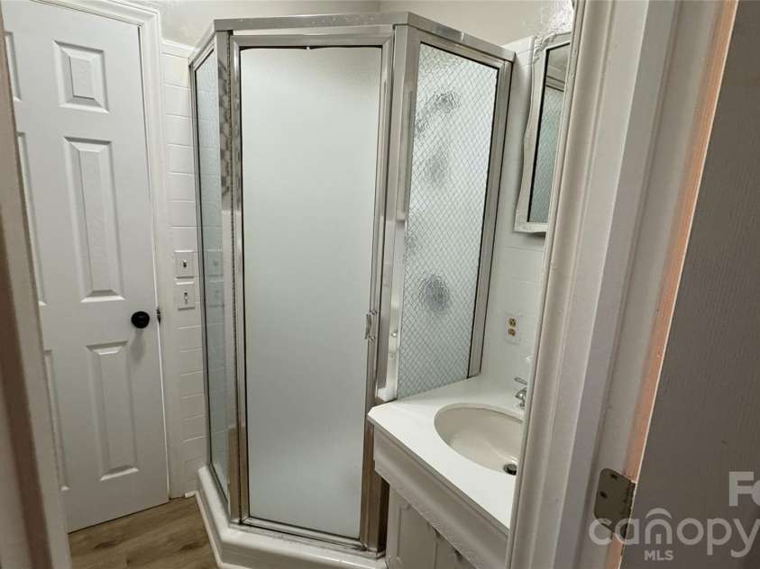 938 Sandswood Drive, Gastonia, NC 28054.  MLS# CAR4340144, YatesRealty ID 2905. 