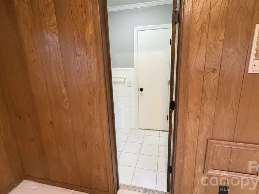 938 Sandswood Drive, Gastonia, NC 28054.  MLS# CAR4340144, YatesRealty ID 2905. 