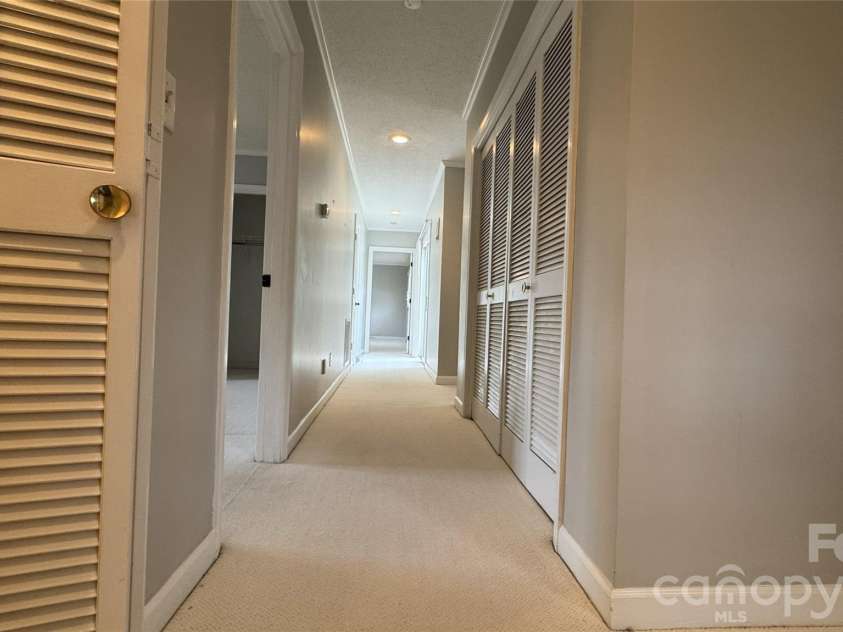 938 Sandswood Drive, Gastonia, NC 28054.  MLS# CAR4340144, YatesRealty ID 2905. 