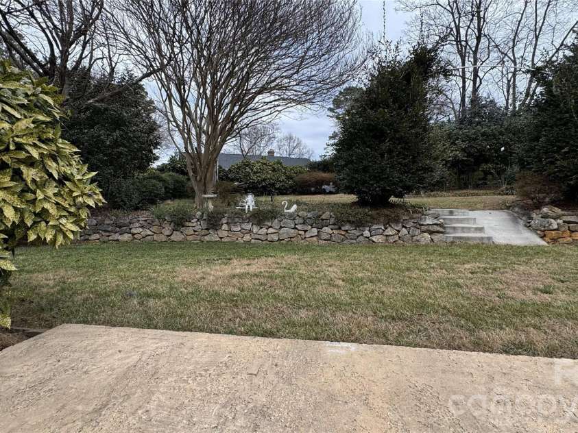 938 Sandswood Drive, Gastonia, NC 28054.  MLS# CAR4340144, YatesRealty ID 2905. 