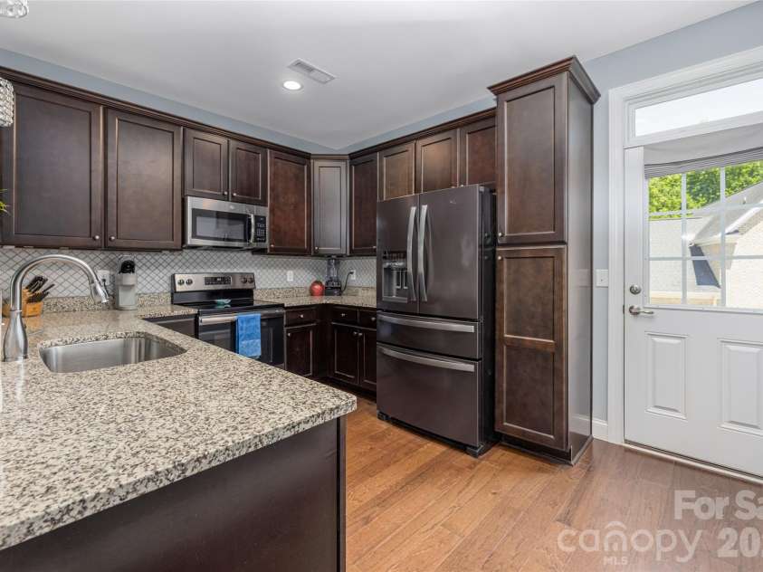13732 Cinnabar Place, Huntersville, NC 28078.  MLS# CAR4370404, YatesRealty ID 29050. 