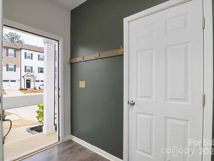 13304 Porter Creek Road, Charlotte, NC 28262.  MLS# CAR4240876, YatesRealty ID 29052. 