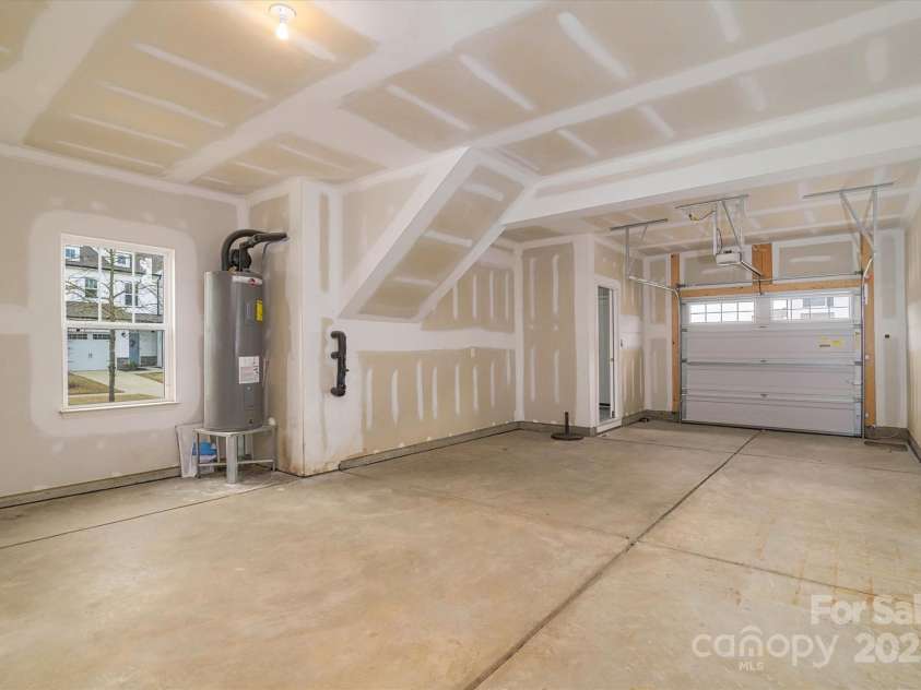 13304 Porter Creek Road, Charlotte, NC 28262.  MLS# CAR4240876, YatesRealty ID 29052. 