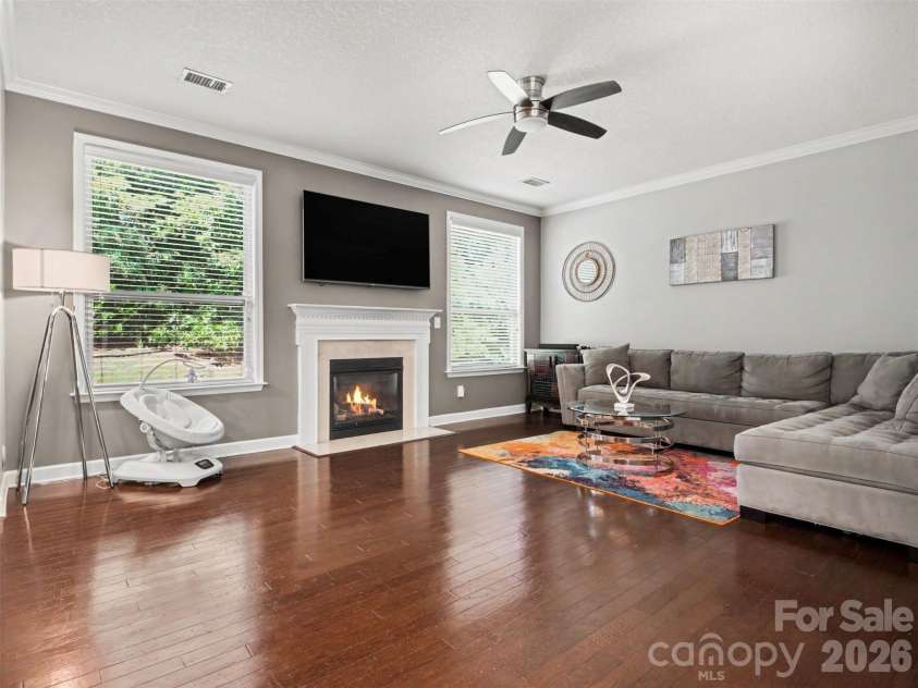 7128 Toxaway Lane, Charlotte, NC 28269.  MLS# CAR4386205, YatesRealty ID 29054. 