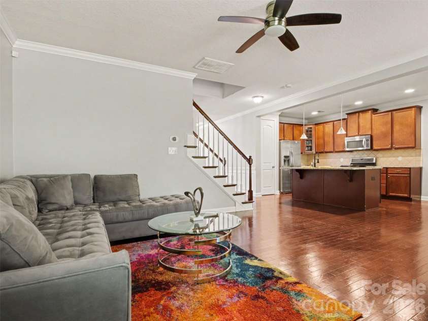 7128 Toxaway Lane, Charlotte, NC 28269.  MLS# CAR4386205, YatesRealty ID 29054. 