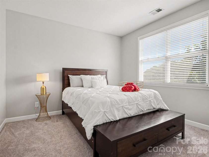 7128 Toxaway Lane, Charlotte, NC 28269.  MLS# CAR4386205, YatesRealty ID 29054. 