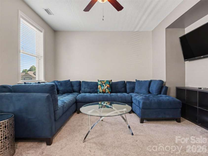 7128 Toxaway Lane, Charlotte, NC 28269.  MLS# CAR4386205, YatesRealty ID 29054. 