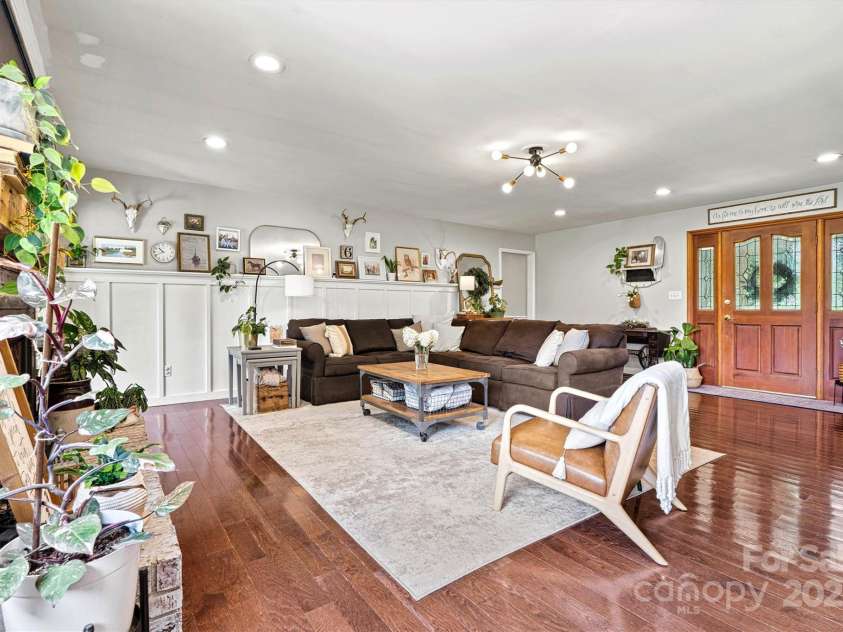 978 La Forest Lane, Concord, NC 28027.  MLS# CAR4280916, YatesRealty ID 29055. 