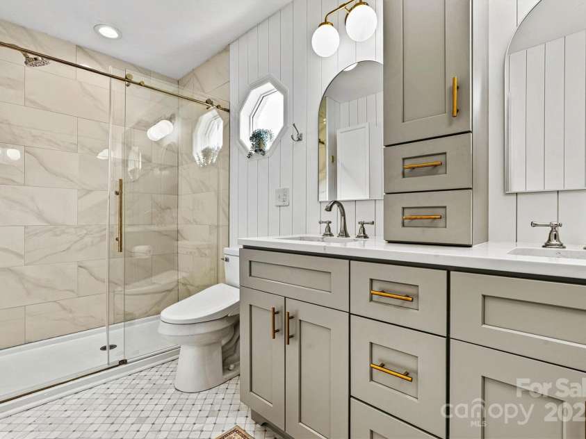 978 La Forest Lane, Concord, NC 28027.  MLS# CAR4280916, YatesRealty ID 29055. 