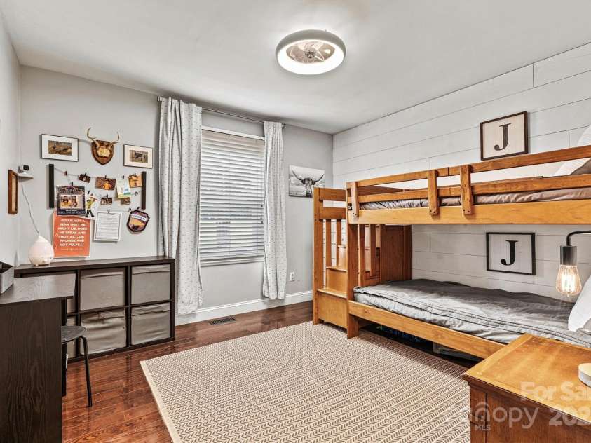 978 La Forest Lane, Concord, NC 28027.  MLS# CAR4280916, YatesRealty ID 29055. 