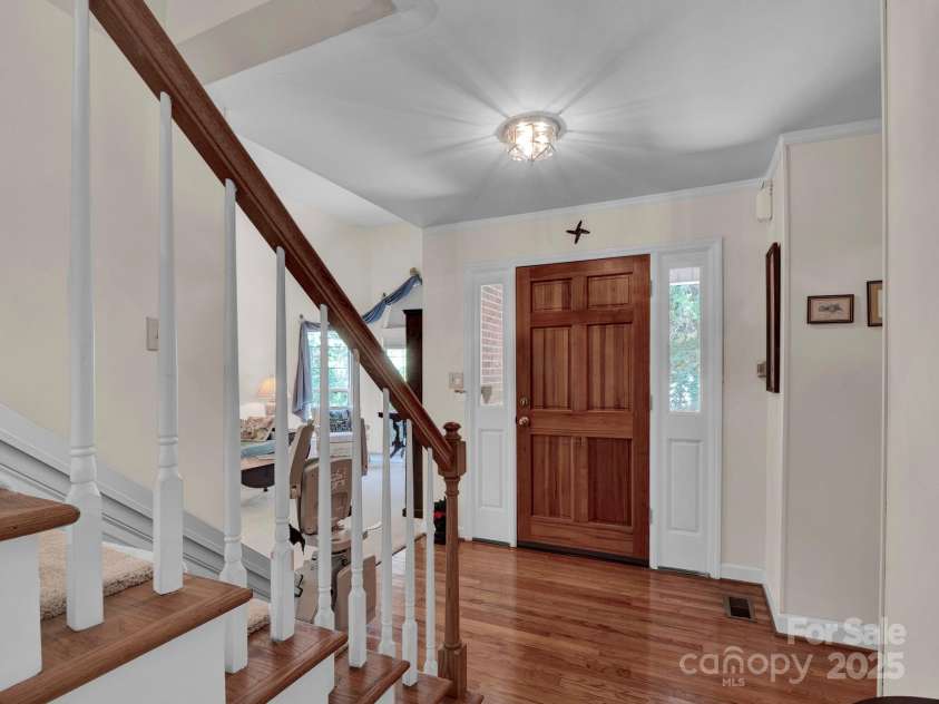 7429 Rock Island Road, Charlotte, NC 28278.  MLS# CAR4286625, YatesRealty ID 29056. 