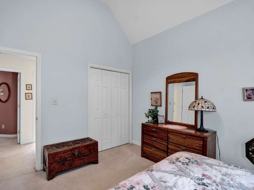 7429 Rock Island Road, Charlotte, NC 28278.  MLS# CAR4286625, YatesRealty ID 29056. 