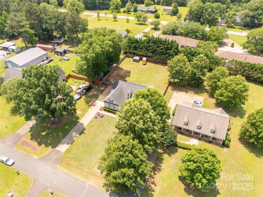 1530 Danlee Drive, Lancaster, SC 29720.  MLS# CAR4267110, YatesRealty ID 29057. 