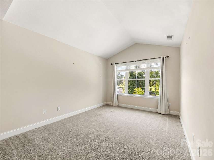 426 Summerfield Place, Flat Rock, NC 28731.  MLS# CAR4391226, YatesRealty ID 29057. 