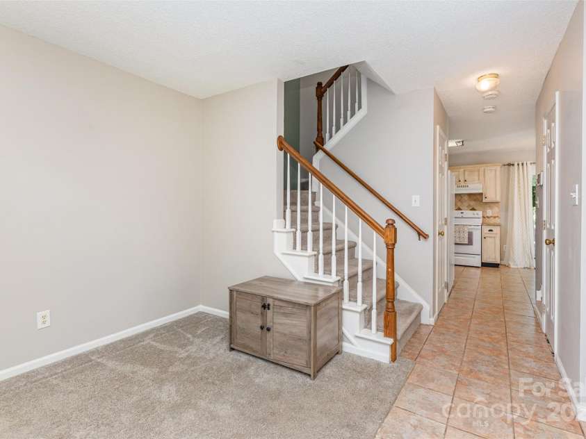 1909 Safflower Circle, Charlotte, NC 28262.  MLS# CAR4283020, YatesRealty ID 29058. 