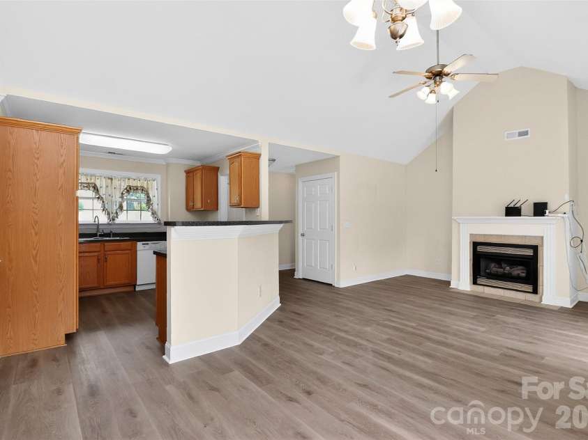 2823 Gourdvine Drive, Marshville, NC 28103.  MLS# CAR4382980, YatesRealty ID 29059. 