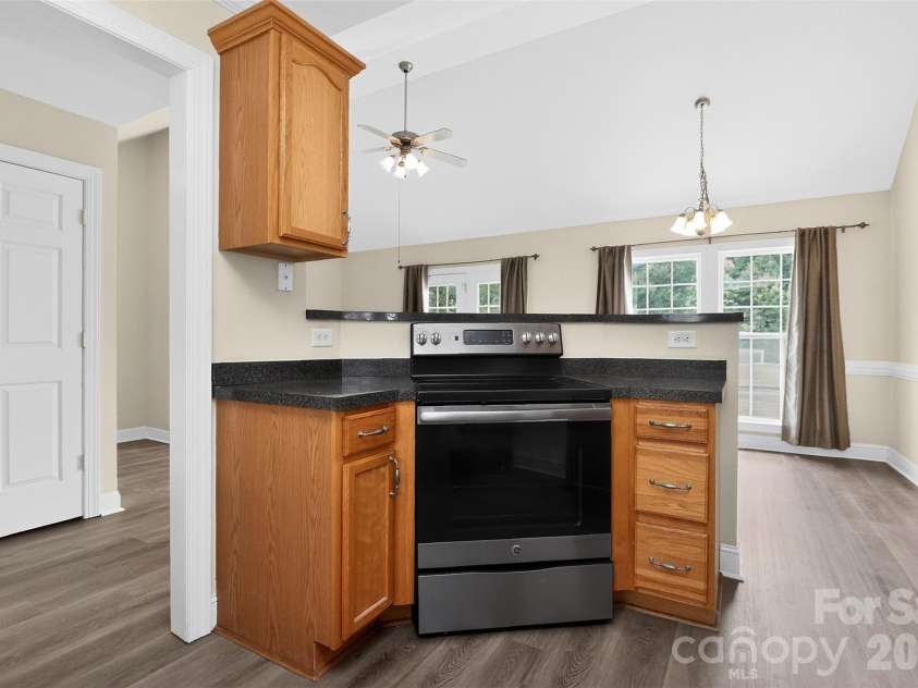 2823 Gourdvine Drive, Marshville, NC 28103.  MLS# CAR4382980, YatesRealty ID 29059. 