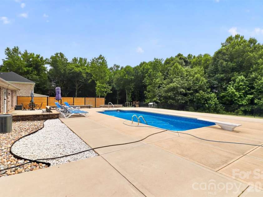 2823 Gourdvine Drive, Marshville, NC 28103.  MLS# CAR4382980, YatesRealty ID 29059. 