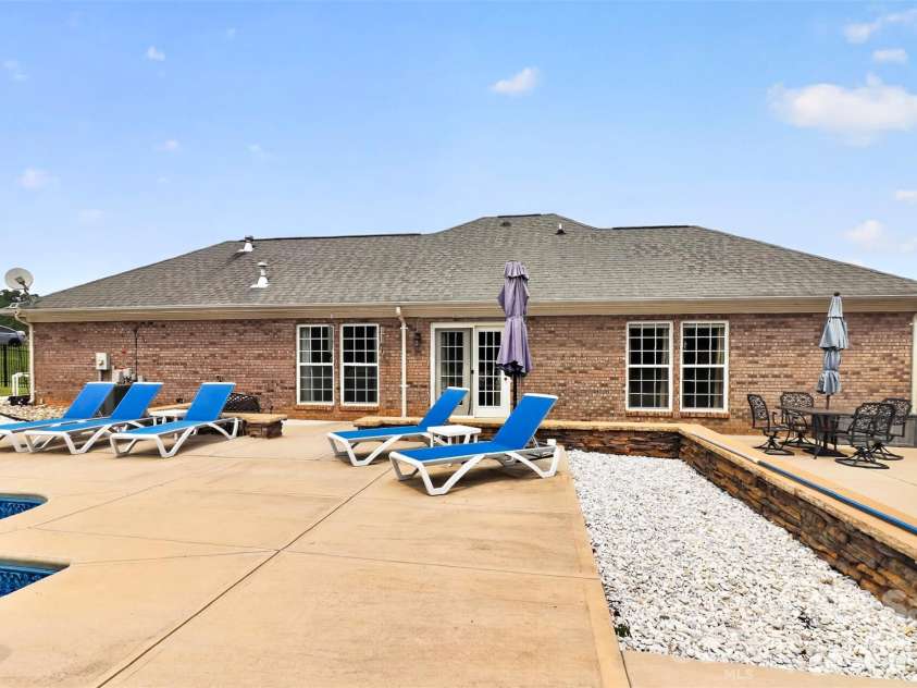 2823 Gourdvine Drive, Marshville, NC 28103.  MLS# CAR4382980, YatesRealty ID 29059. 