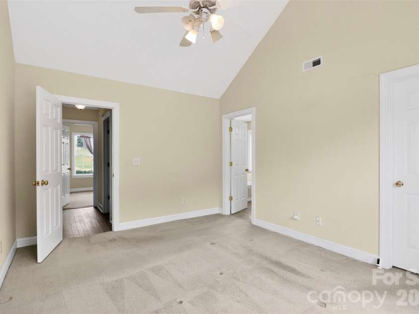 2823 Gourdvine Drive, Marshville, NC 28103.  MLS# CAR4382980, YatesRealty ID 29059. Primary Bedroom
