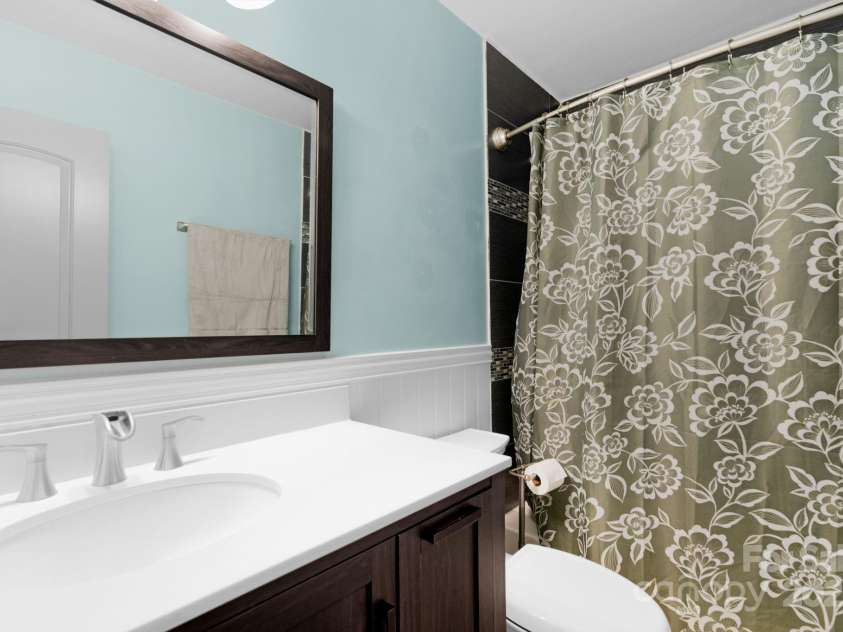 517 Grassy Creek Run, Chester, SC 29706.  MLS# CAR4285439, YatesRealty ID 29059. 