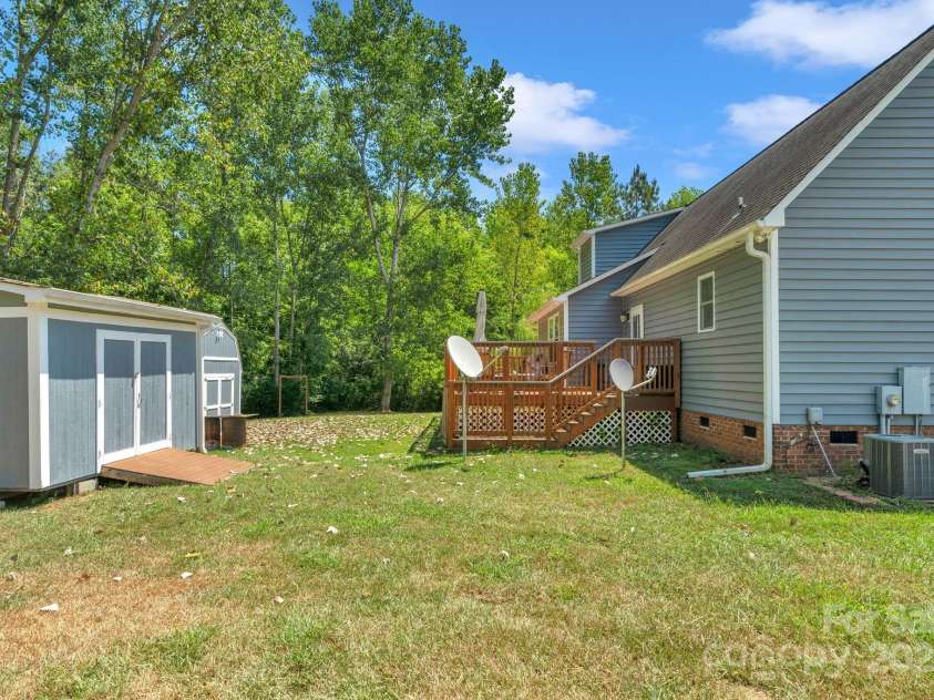 517 Grassy Creek Run, Chester, SC 29706.  MLS# CAR4285439, YatesRealty ID 29059. 