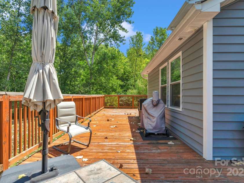 517 Grassy Creek Run, Chester, SC 29706.  MLS# CAR4285439, YatesRealty ID 29059. 