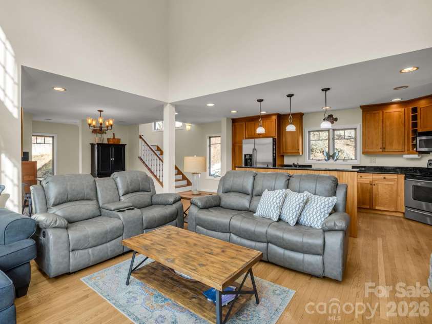105 Tryon Bay Circle, Lake Lure, NC 28746.  MLS# CAR4353916, YatesRealty ID 2906. 