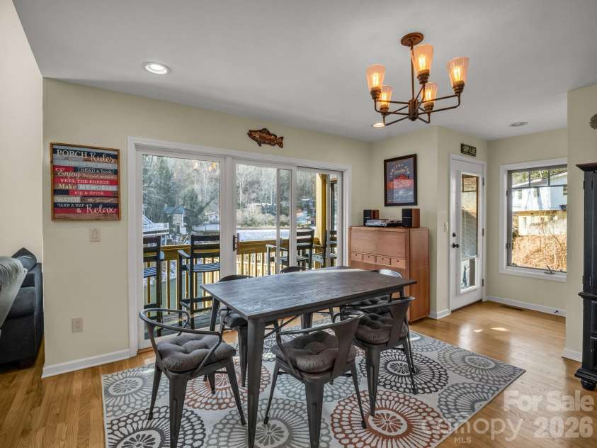 105 Tryon Bay Circle, Lake Lure, NC 28746.  MLS# CAR4353916, YatesRealty ID 2906. 