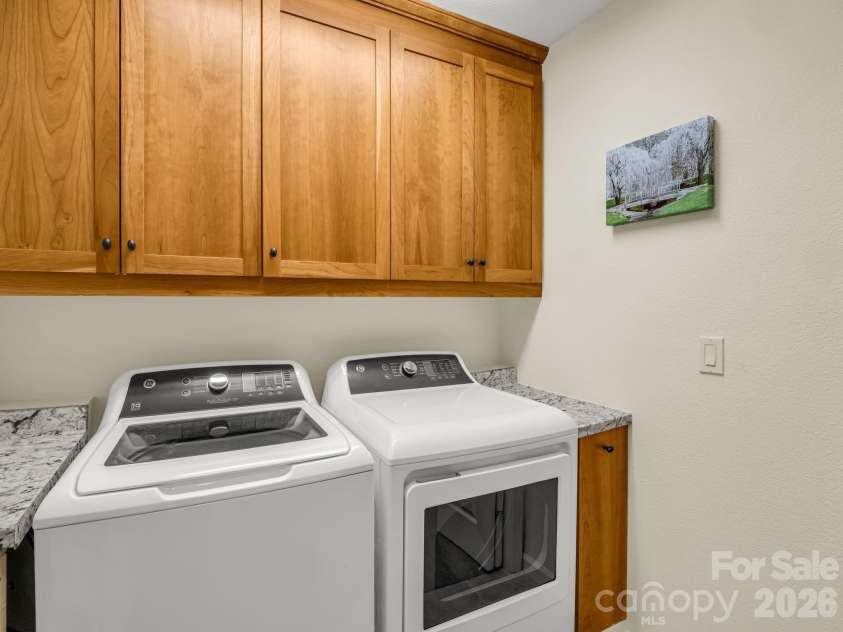 105 Tryon Bay Circle, Lake Lure, NC 28746.  MLS# CAR4353916, YatesRealty ID 2906. 
