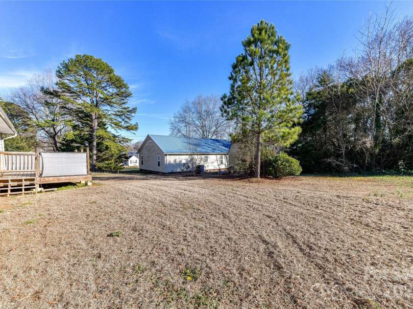 1511 Liberty Avenue, Albemarle, NC 28001.  MLS# CAR4222162, YatesRealty ID 2906. Great yard space